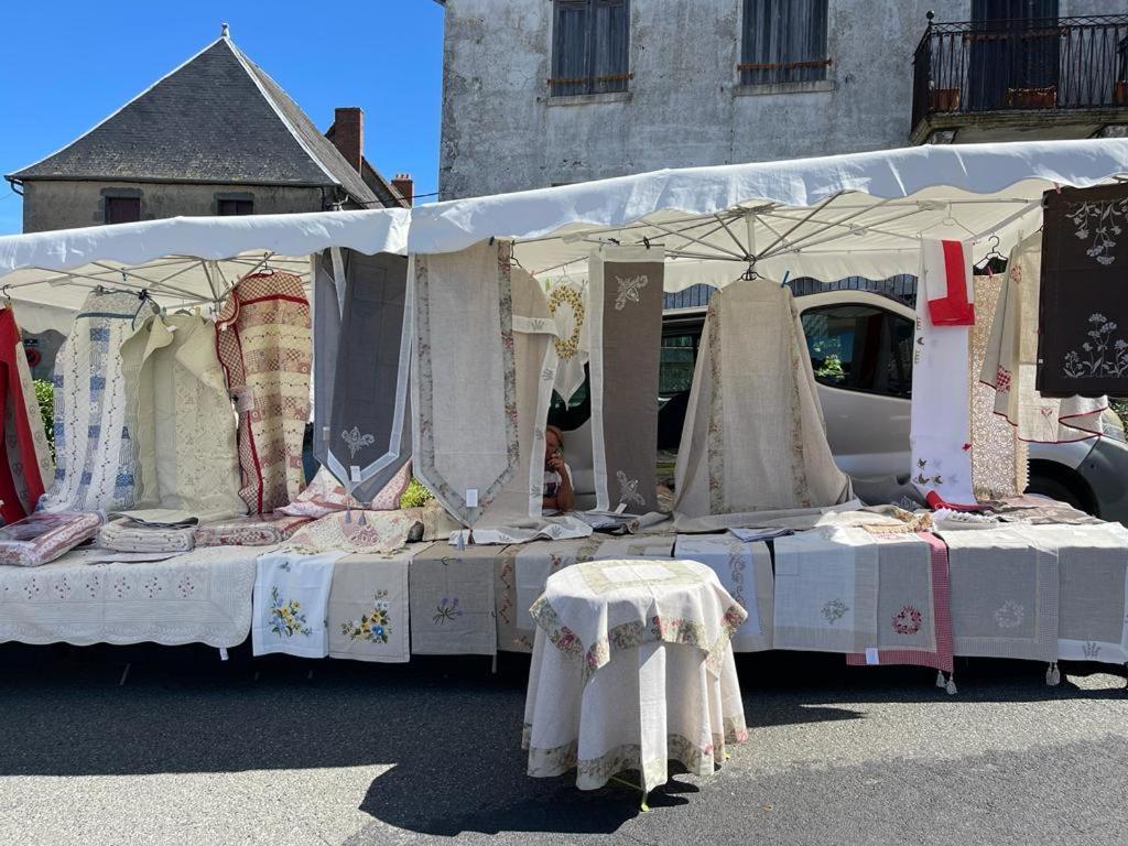 Le Chateau Giat エクステリア 写真
